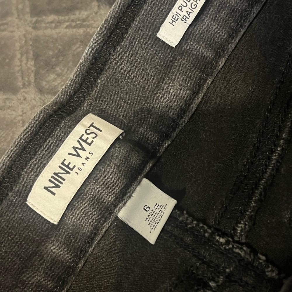 Nine West women Charcoal Skinny Jeans - Picture 4 of 5